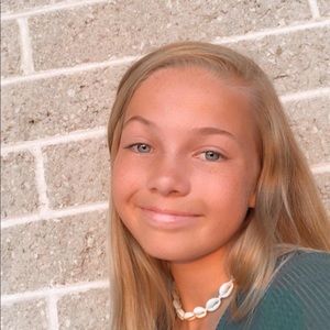 Meet your Posher, Cara